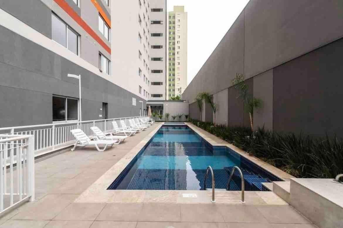 Mv63 - Lindo Com Piscina Prox Ao Metro Bras *