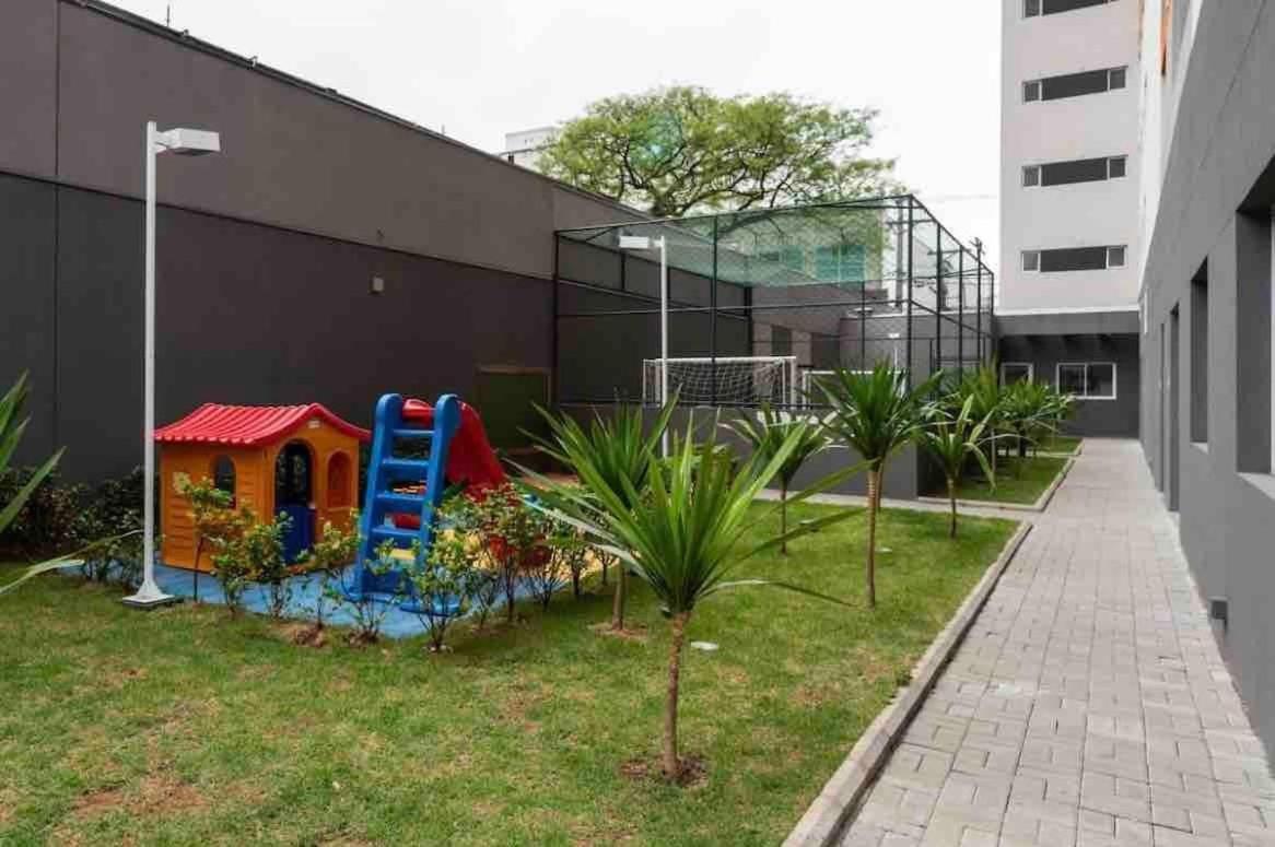 Mv63 - Lindo Com Piscina Prox Ao Metro Bras
