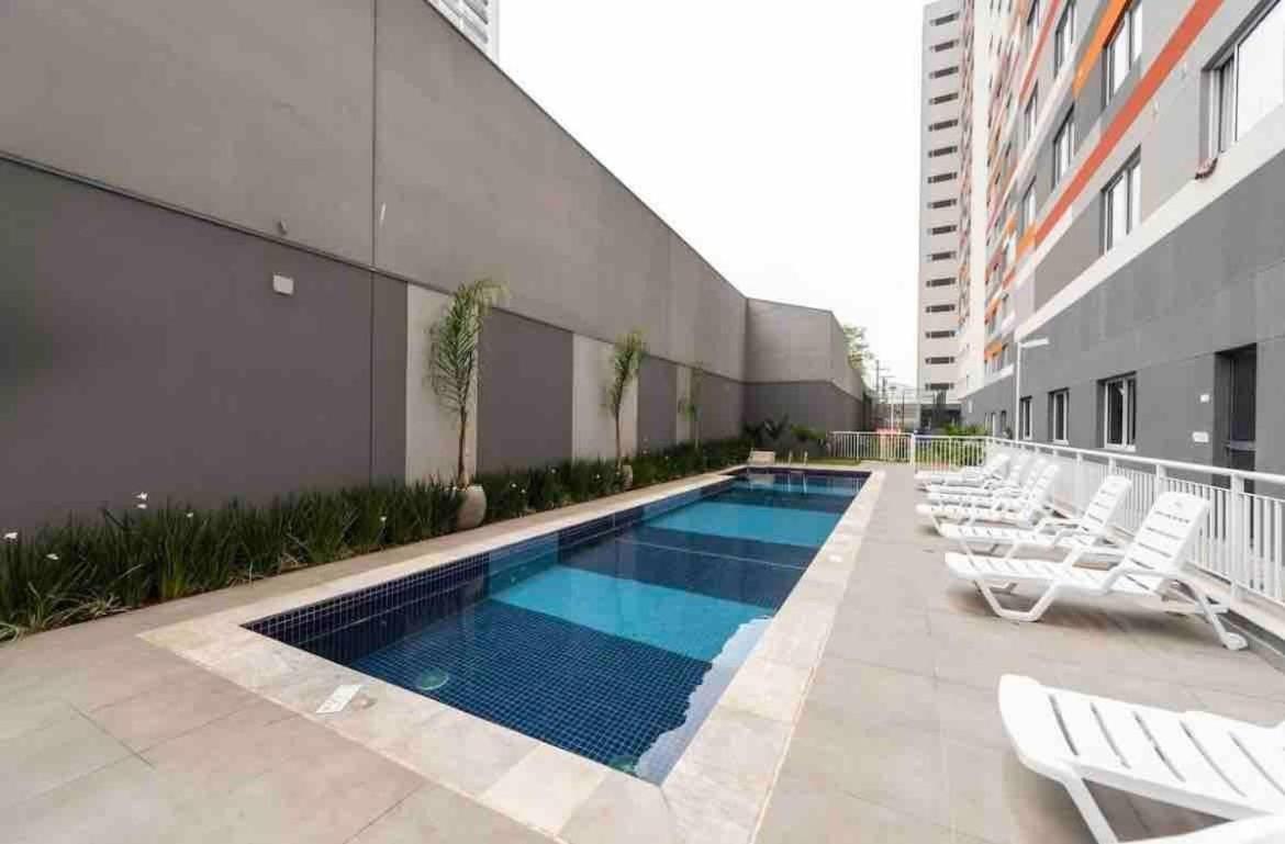 Mv63 - Lindo Com Piscina Prox Ao Metro Bras *